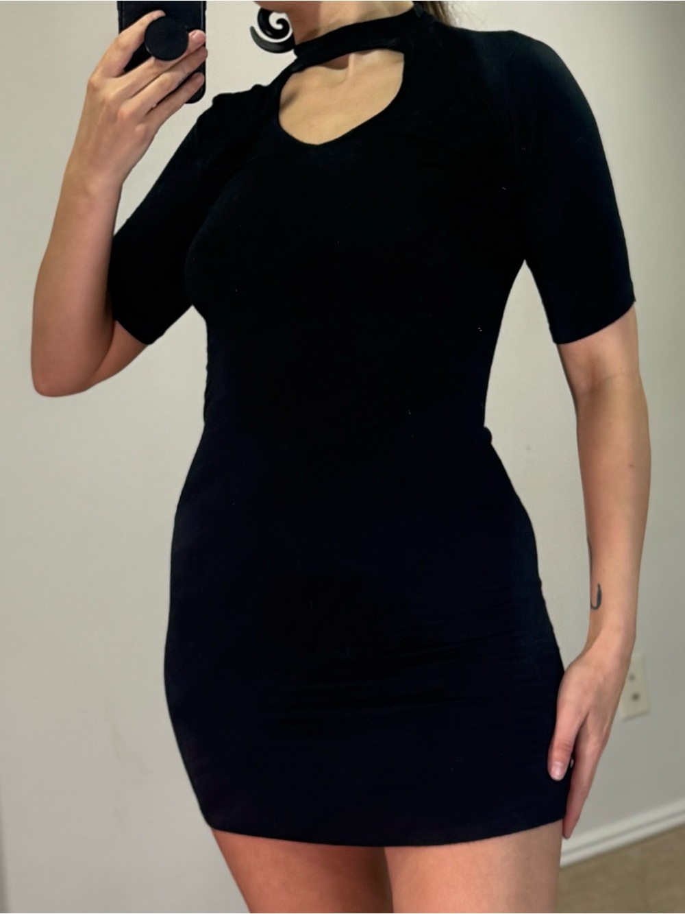 Black Cutout Bodycon Dress - Women